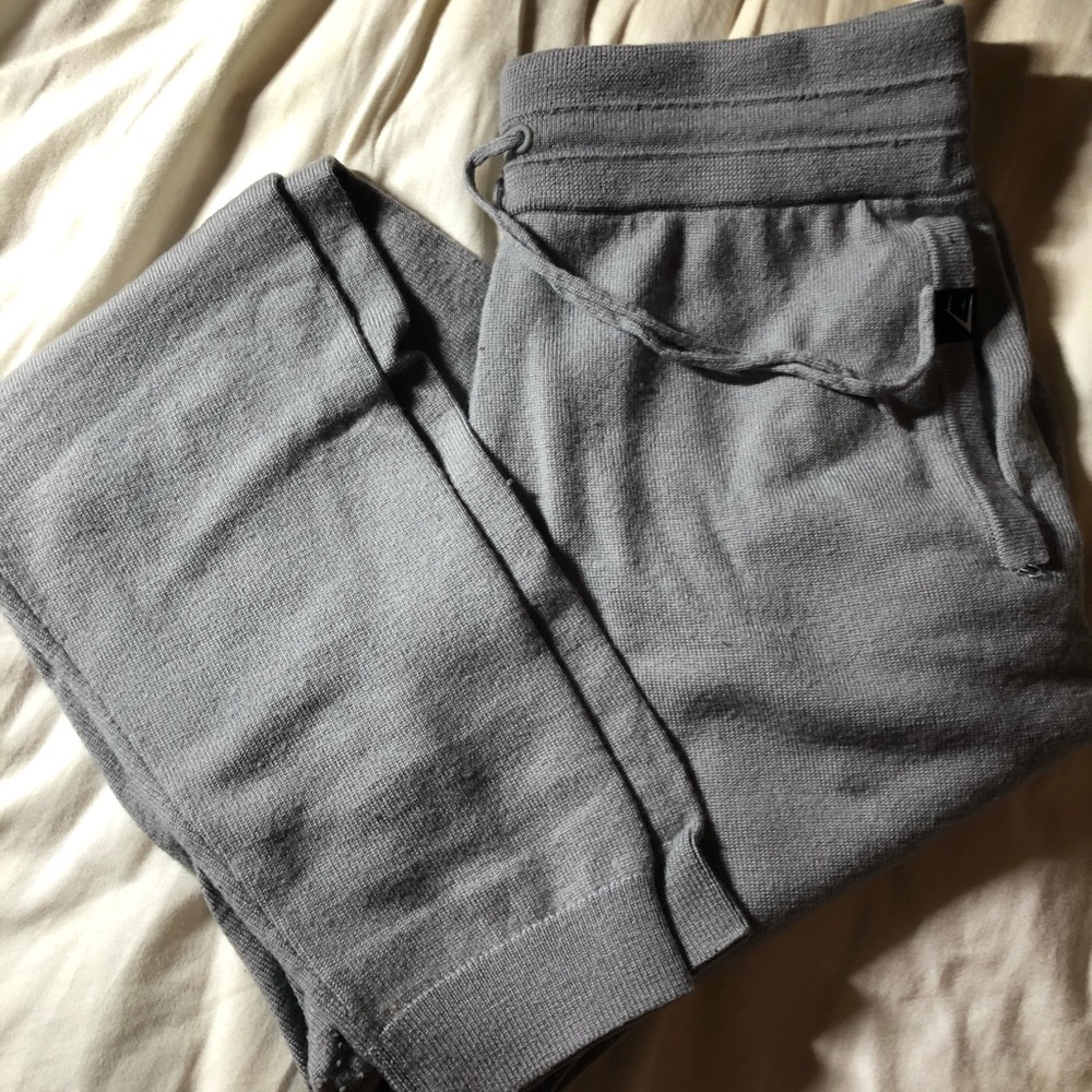 GYMSHARK JOGGERS